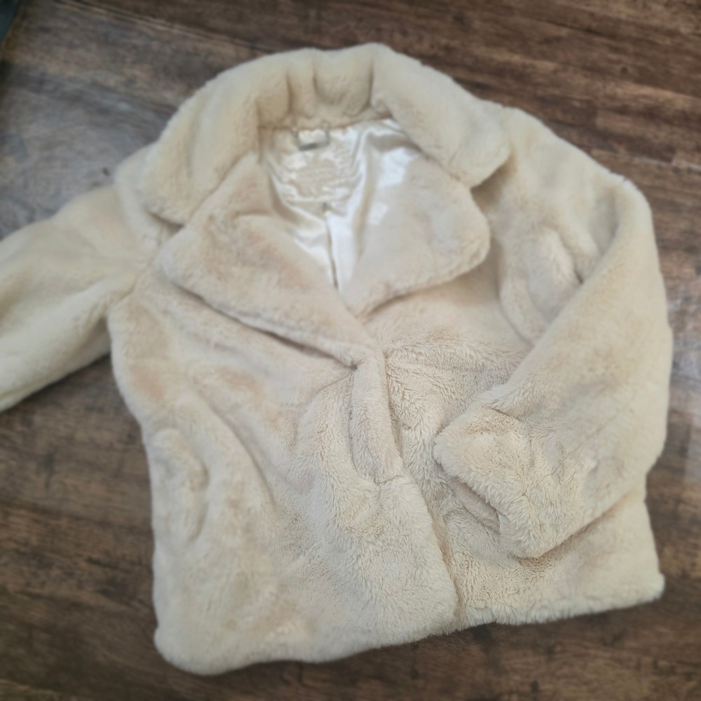 JOUJOU Faux Fur Jacket Womens Size M Cream Ivory Plush Satin Lined Coat